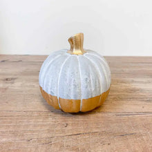 Load image into Gallery viewer, Stockholm Pumpkin Gray/Gold