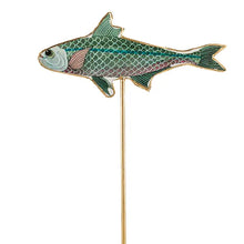 Load image into Gallery viewer, Swimming Fish Stake