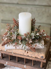 Load image into Gallery viewer, Weatherly Buds Candle Ring Pumpkin 3&quot;