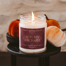 Load image into Gallery viewer, Autumn Orchard 9oz Soy Candle