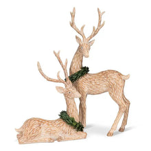 Load image into Gallery viewer, Deer w/Wreath