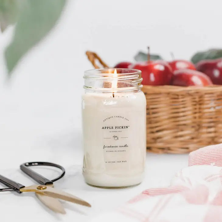 Apple Pickin' 16oz Mason Jar Candle
